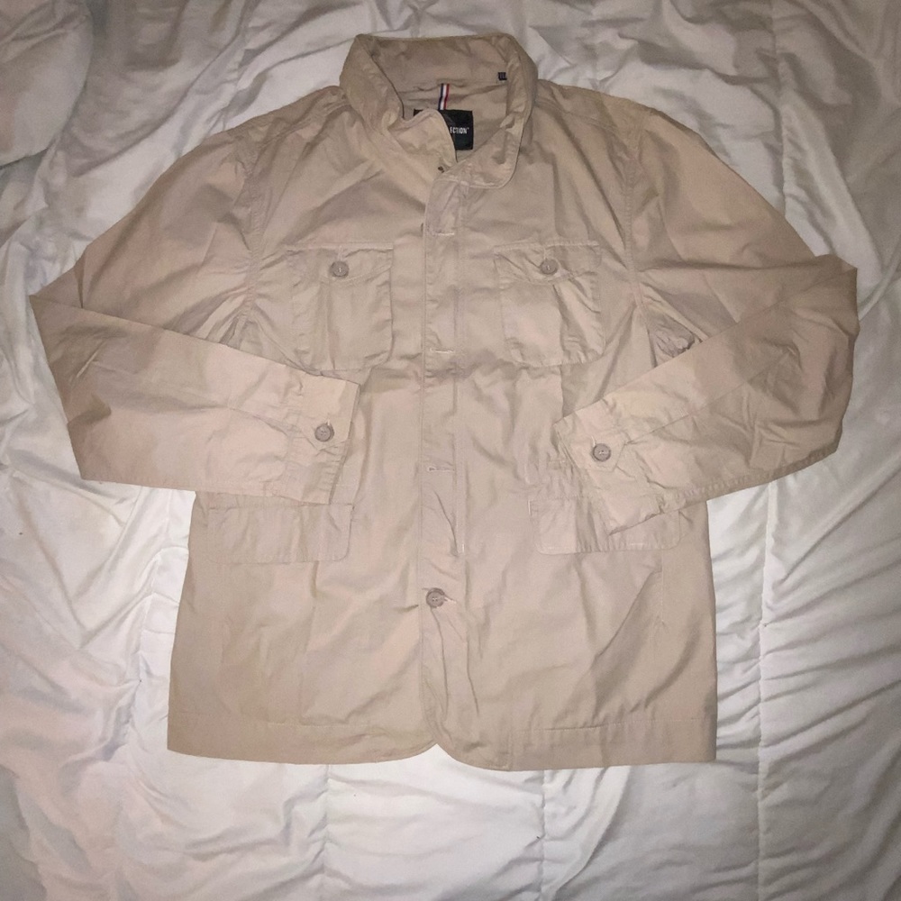 New Report Collection, beige coat/ jacket, cotton, size Large, pit to pit 22”